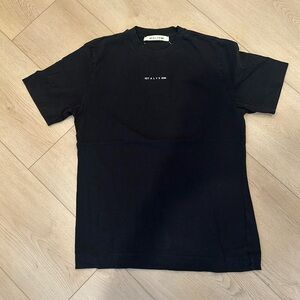 1017 alyx 9sm tee